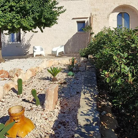 Trulli Abate Mauro 펜션 치스테르니노