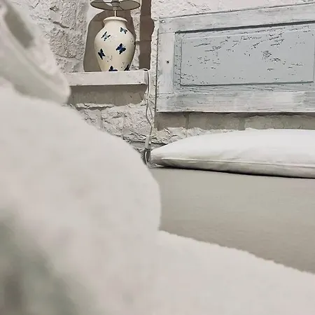 Trulli Abate Mauro * 奇斯泰尼诺