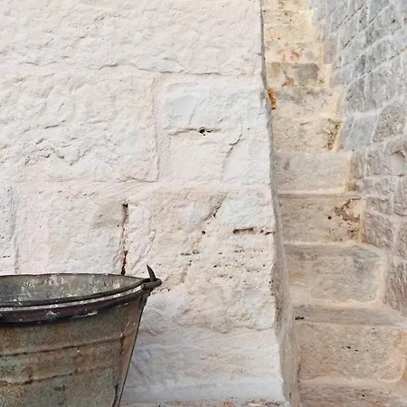 Trulli Abate Mauro צ'יסטרנינו